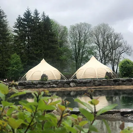 홀리데이파크 & Ferienunterkuenfte Steinplatte *