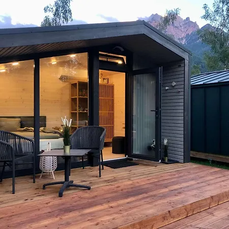 ホリデーパーク & Ferienunterkuenfte Steinplatte ヴァイトリンク